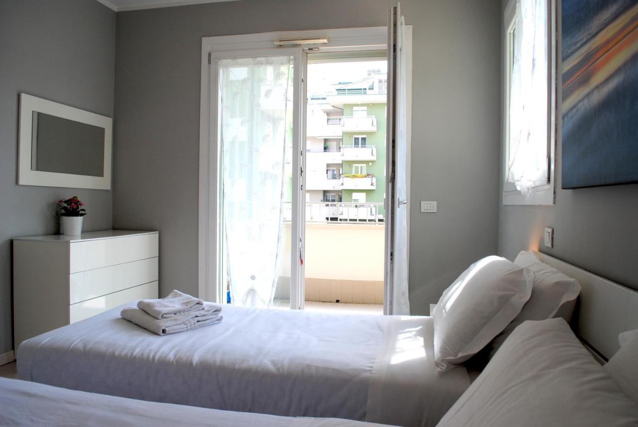 Bnbook - Metropolitan Expo Flat 4 Ро Экстерьер фото